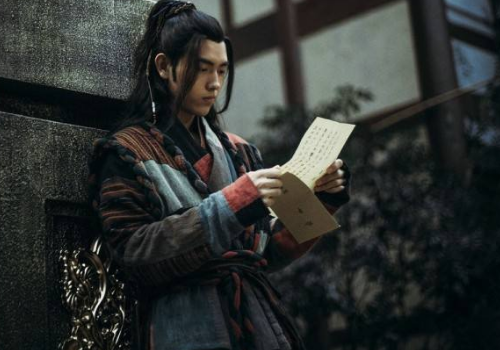 <b>天醒之路是根据什么小说改编的</b>