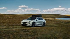 极氪001怎么样？深度解析猎装轿跑如何满足年轻